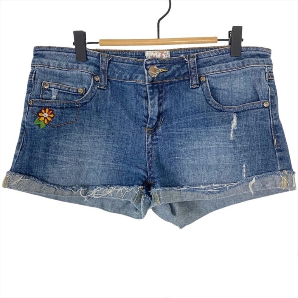 MUDD Y2K Embroidered Jean Short Short Size 11